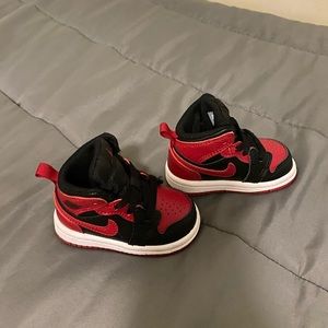 Jordan 1 Mid Infant/Toddler Shoe